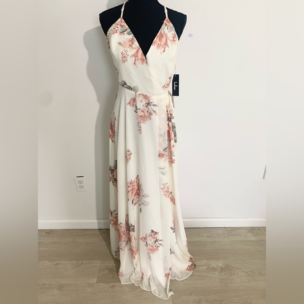 Lulu's Floral Maxi Dress in White and Pink - Picture 3 of 10